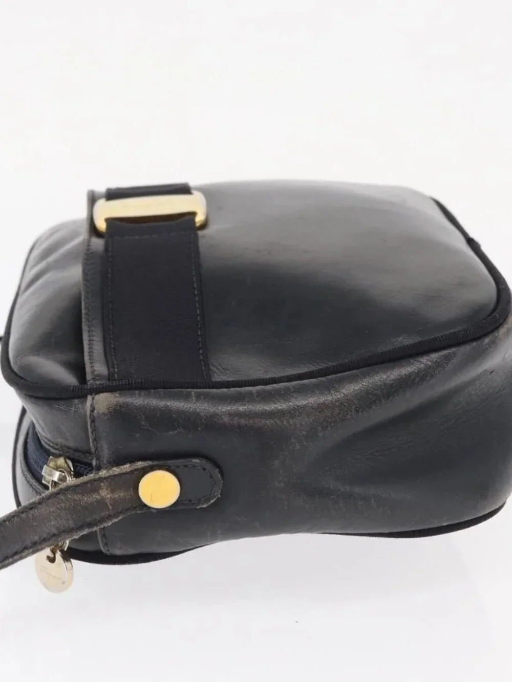 Salvatore Ferragamo Shoulder Bag Leather Navy Gold Auth ka1249